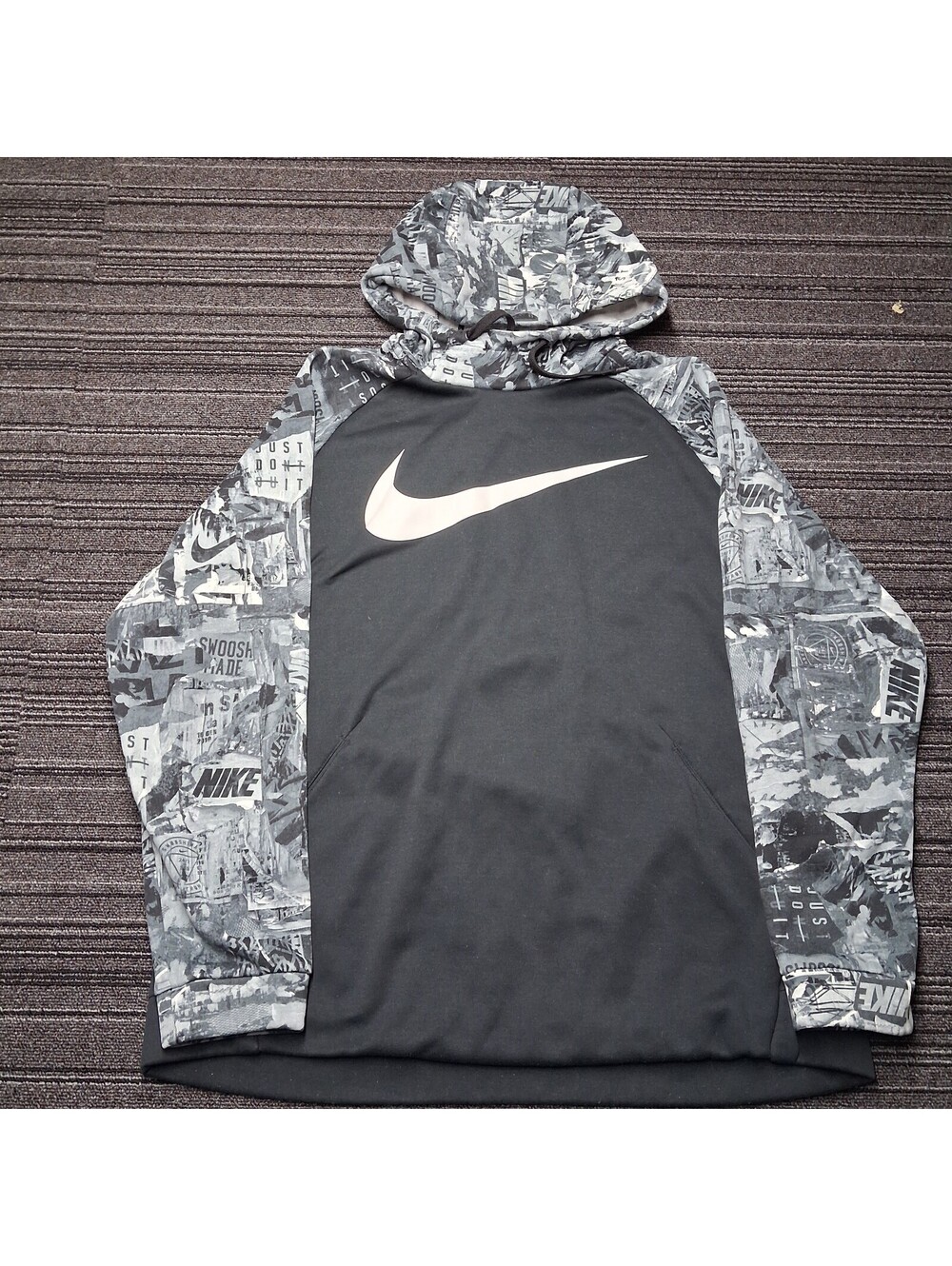 Nike Hoodie Mens XL Black Gray Graphic Print Swoosh Pullover Sweatshirt